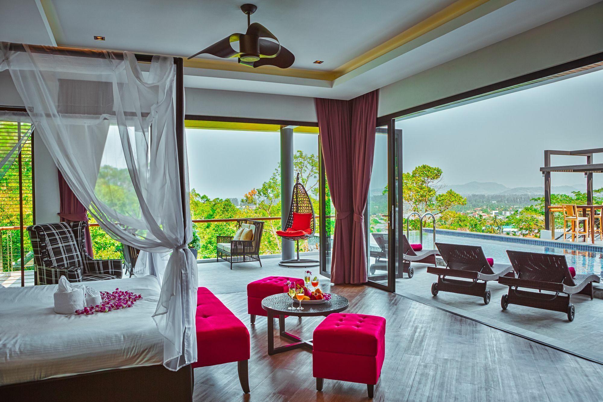 Fully Serviced Grand Villa Luxury Time Phuket Банг Тао Бийч Екстериор снимка